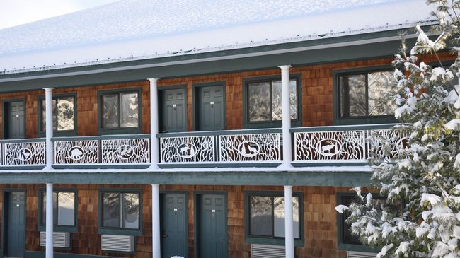 4 Season Fun At Legend Cottage Inn Bellaire Oda fotoğraf